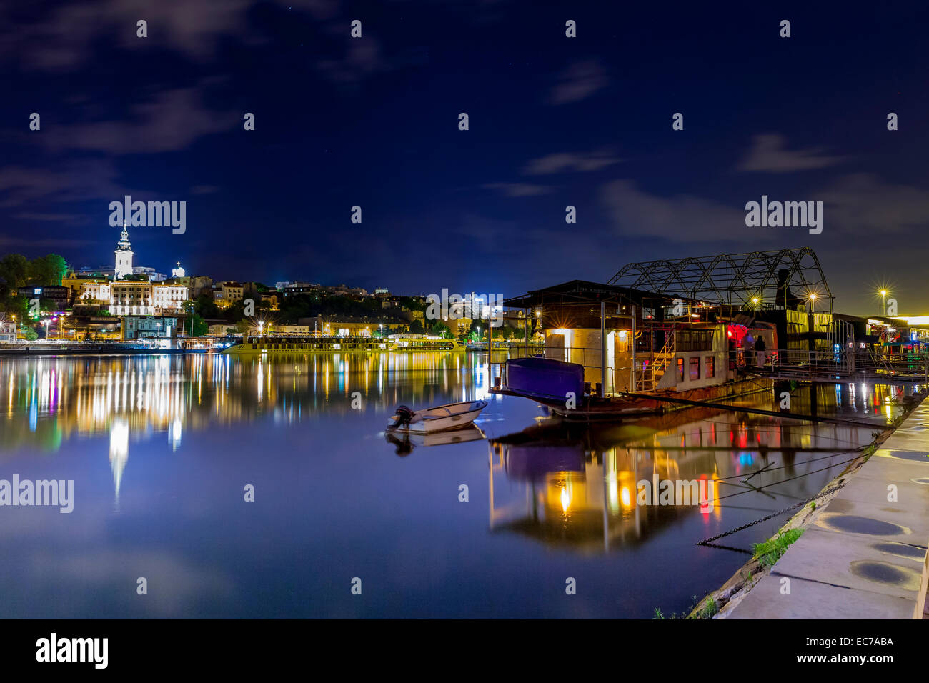 Serbia, Belgrade, Novi Beograd, Savski Venac, Sava River, Party ship and restaurant at riverside Stock Photo - Alamy