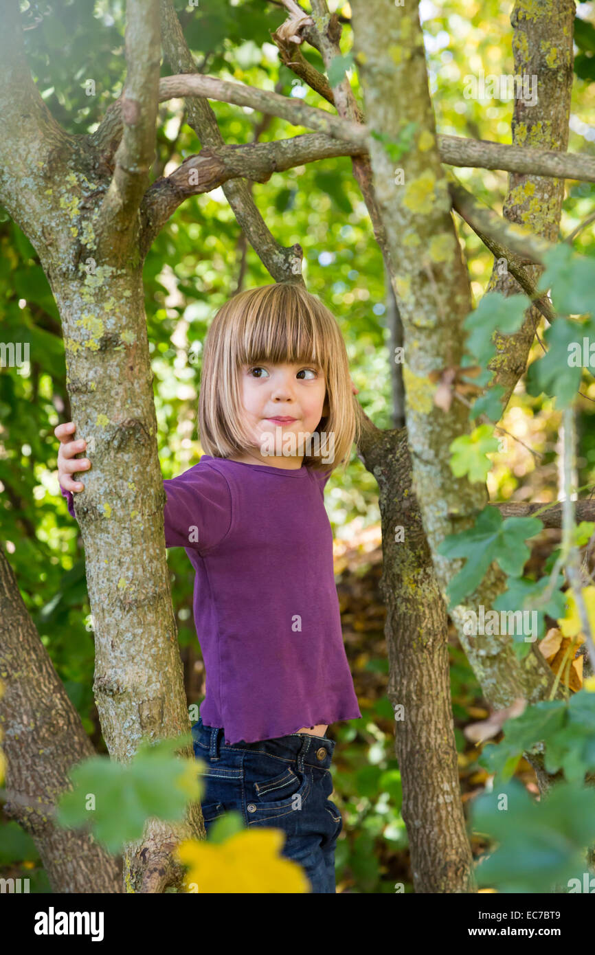 Portrait of girl in autumnal forest Stock Photo - Alamy