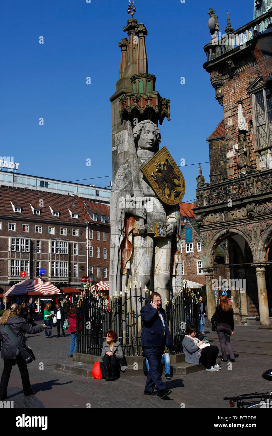 The Bremen Roland is one of the oldest and most representative and most beautiful statues. Since July 2, 2004 he counts together with the Bremen City Hall, a World Heritage Site. Photo: Klaus Nowottnick Date: March 23, 2012 Stock Photo