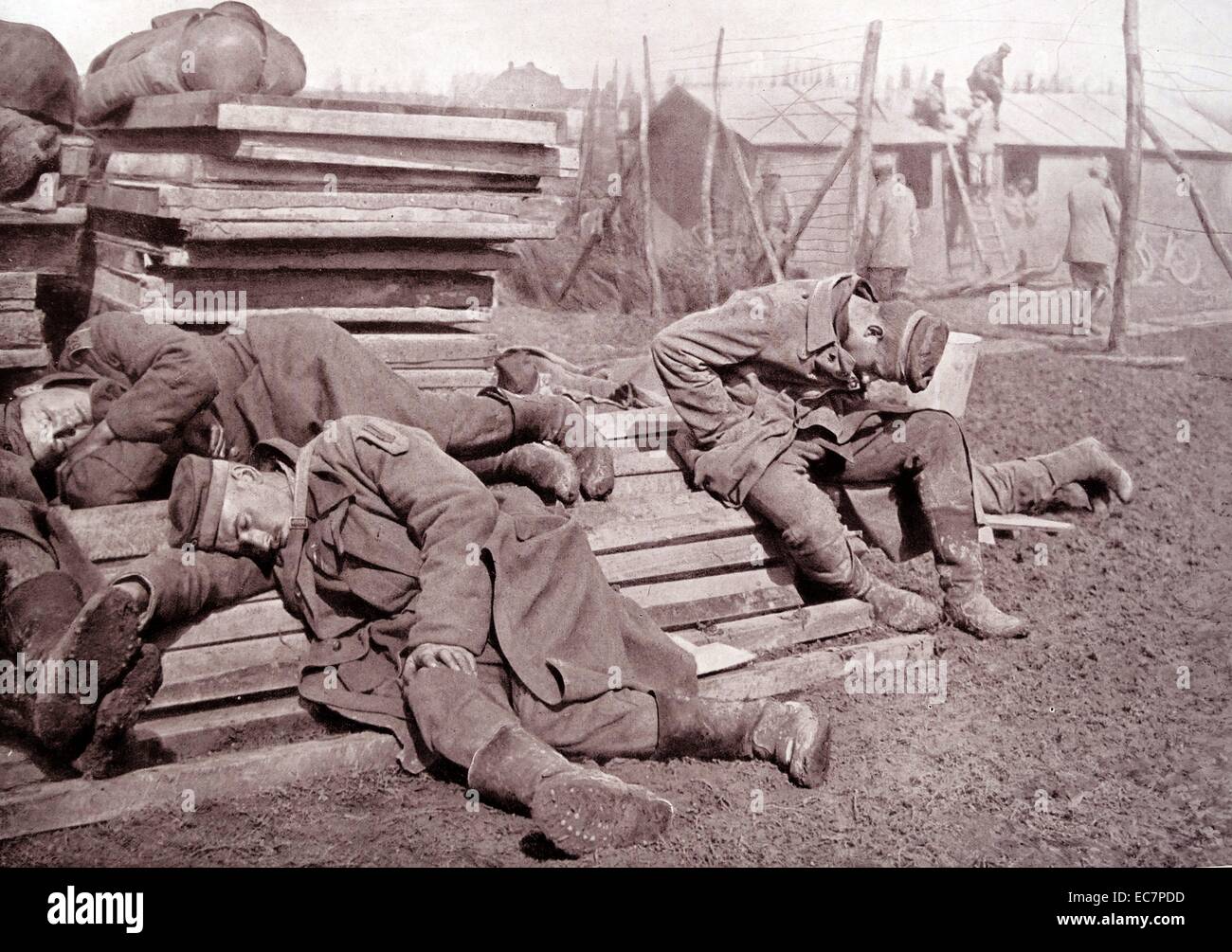 Exhausted German prisoners of war during World War One Stock Photo