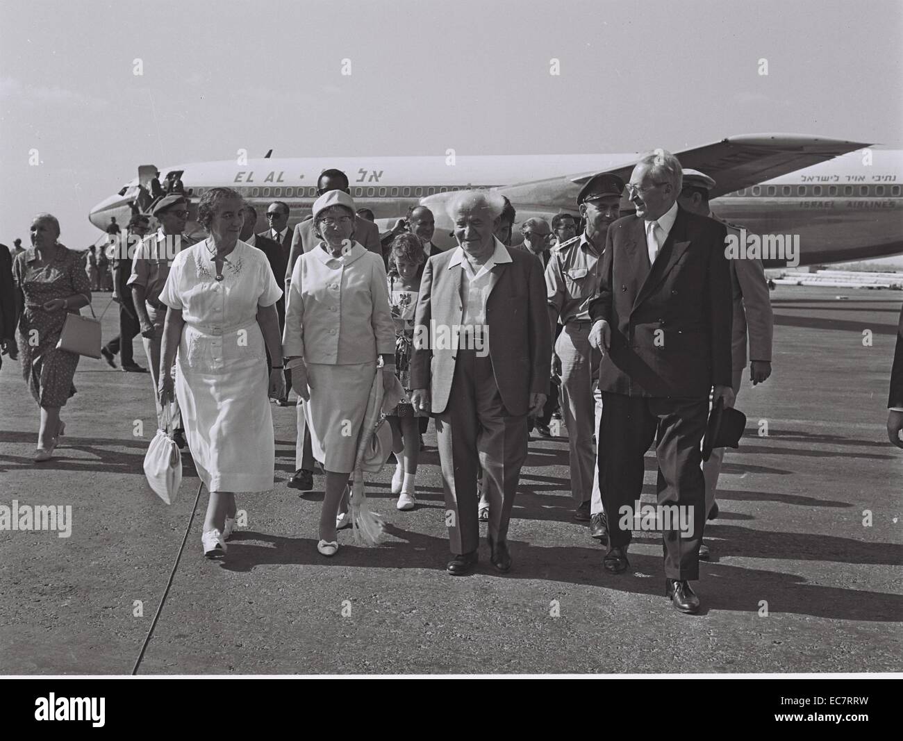 Israeli President Yitzhak Ben-Zvi and his wife are welcomed by Prime Minister David Ben-Gurion and Golda Meir, on their return from their West African tour, August 17, 1962 Stock Photo