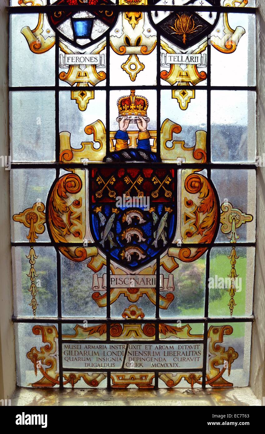 Numero Pondere ET Mensura (Number, weight and measure). Heraldic design of fish and keys, in a glass window at the 18th century Oxford Museum of science Stock Photo