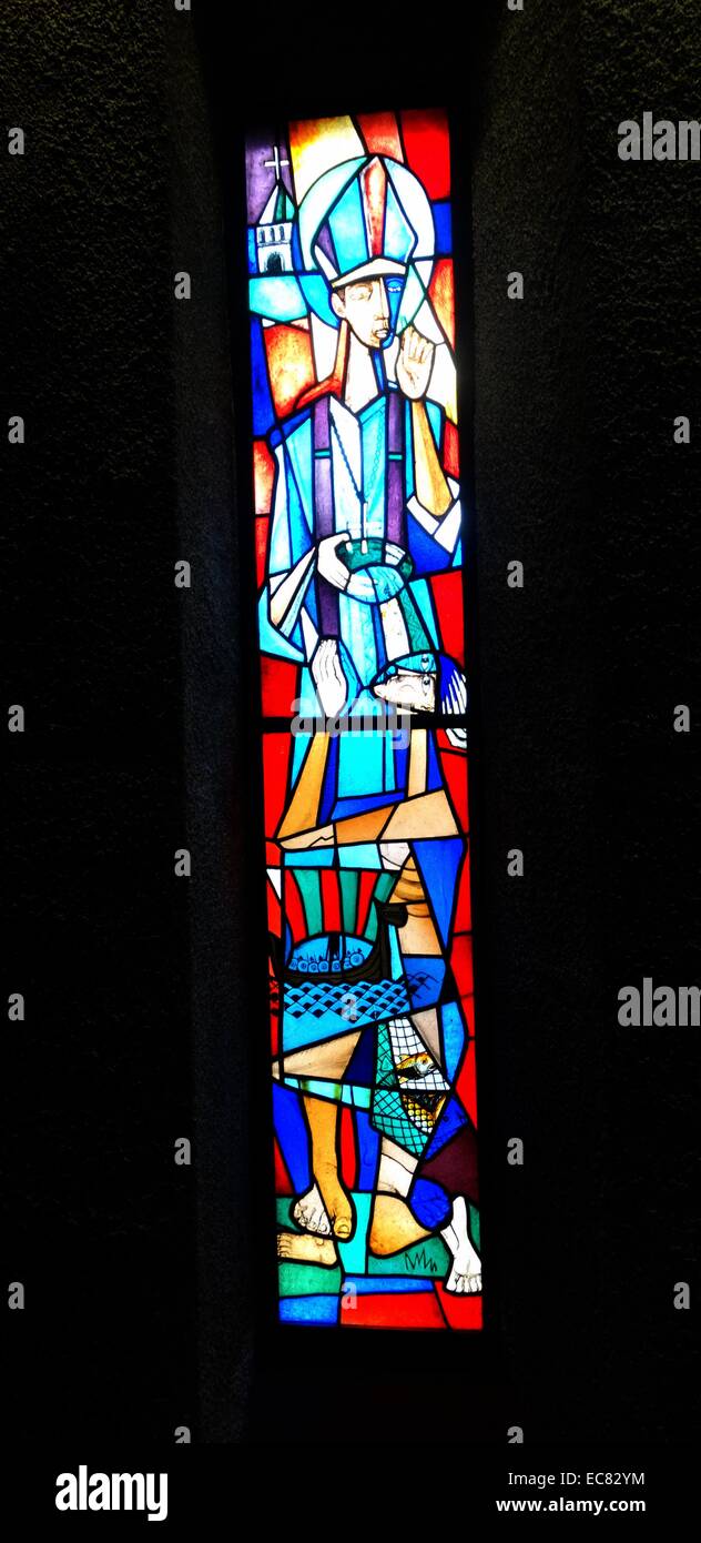 stained glass windows designed by john Piper depict the light of god