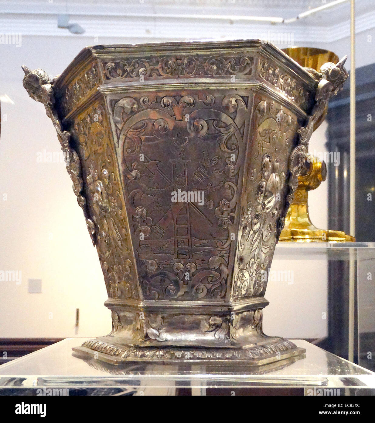 Situla or Holy Water bucket made with silver. Augsburg (Germany) 1580