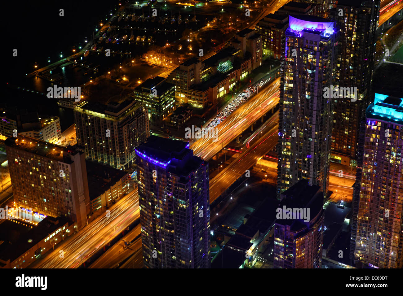 Aerial view of traffic at night in Toronto along the Gardiner Expressway Stock Photo