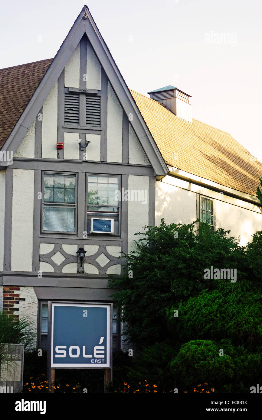 Hotel sole hires stock photography and images Alamy