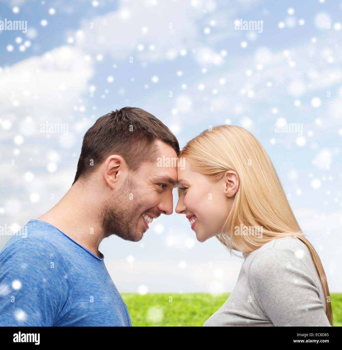 Couple eyes looking each other hi-res stock photography and images - Alamy