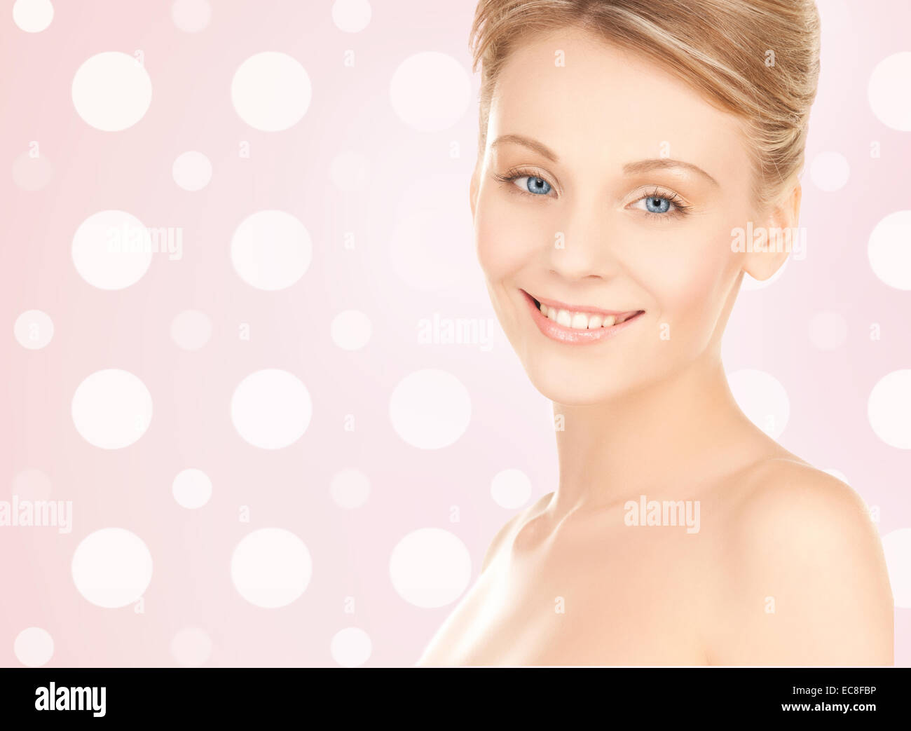 beautiful young woman with bare shoulders Stock Photo - Alamy