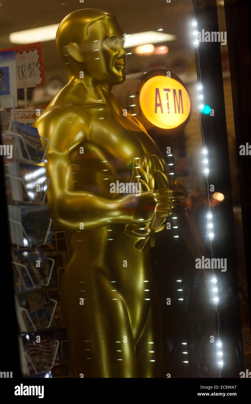 A facsimile of an Oscar (Academy Award) statue in a gift shop window, Hollywood Boulevard, Hollywood, Los Angeles County, Califo Stock Photo