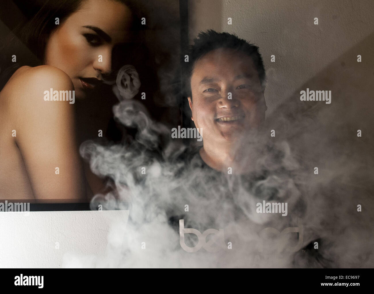 what's the difference between a juul and a vape Beyond Vape & Smoke VC Cloud Championship 2016