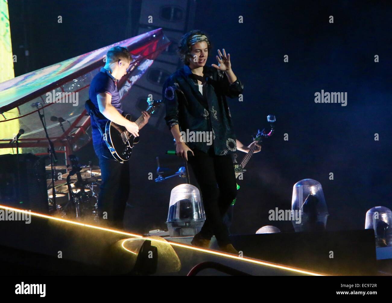 One Direction play their second night at Wembley Arena Featuring: Harry ...