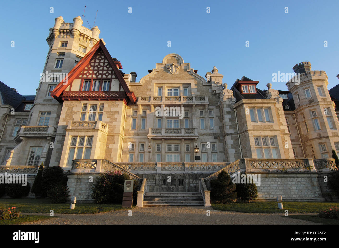 Universidad Internacional Menéndez Pelayo university, Palacio de la