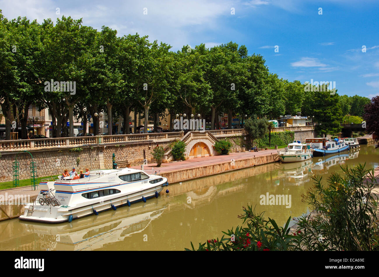 Canal de la Robine, Narbonne, Aude, Languedoc-Roussillon, France, Europe Stock Photo