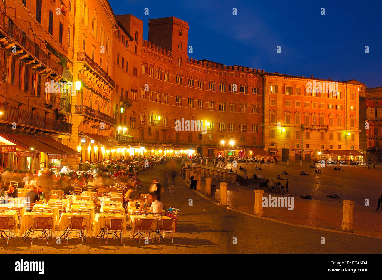 Piazza del campo square at dusk, Siena, Tuscany, Italy, Europe Stock Photo
