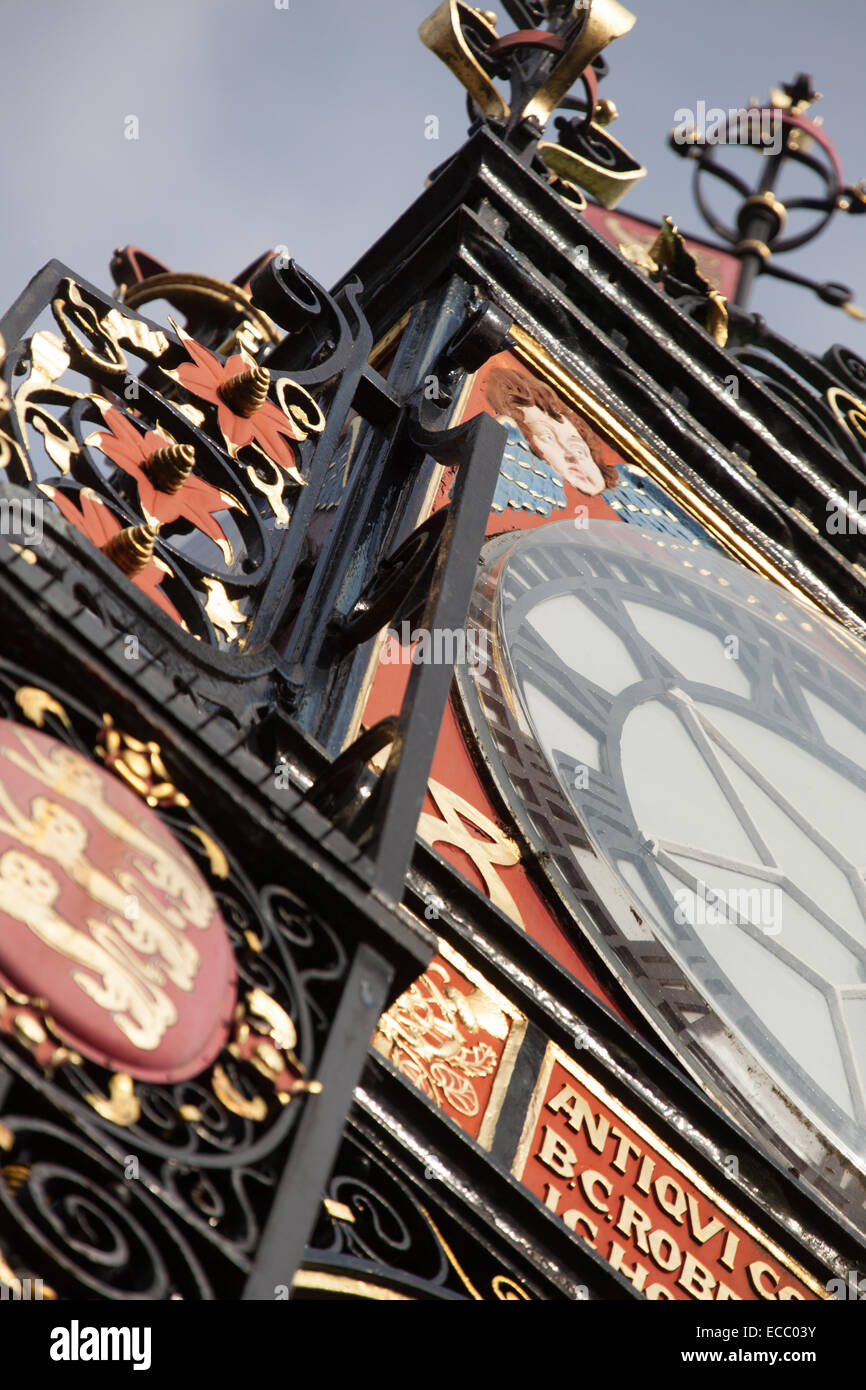 Eastgate turret clock hi-res stock photography and images - Alamy
