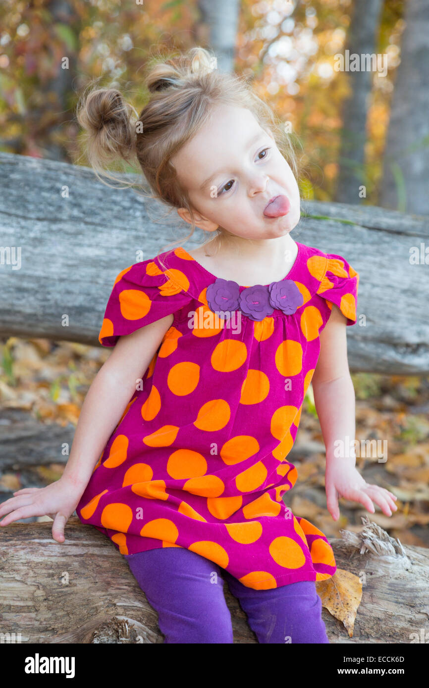 what do three year old girls like