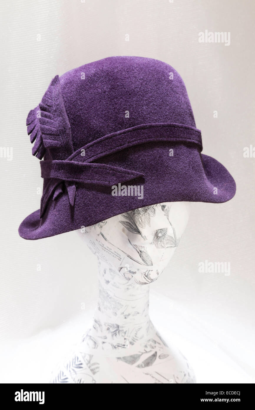 Single Hat Single Hat on Head Form Still Life, USA Stock Photo - Alamy