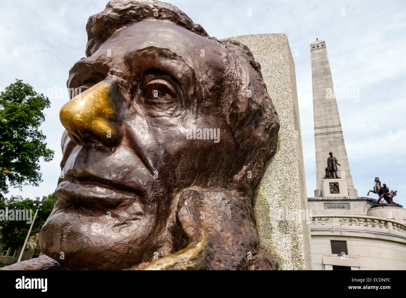 Springfield Illinois,Oak Ridge Cemetery,Abraham Lincoln Tomb & War Memorials State historic Site,memorial,monument,head,sculpture,Gutzon Borglum sculp Stock Photo