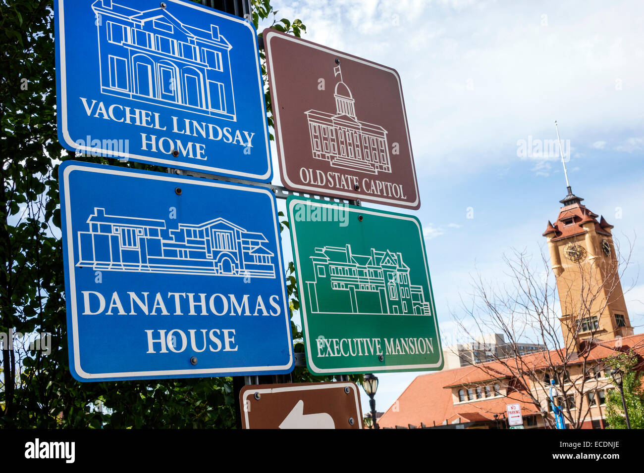 Illinois Midwest Springfield Union Square Park signs directions
