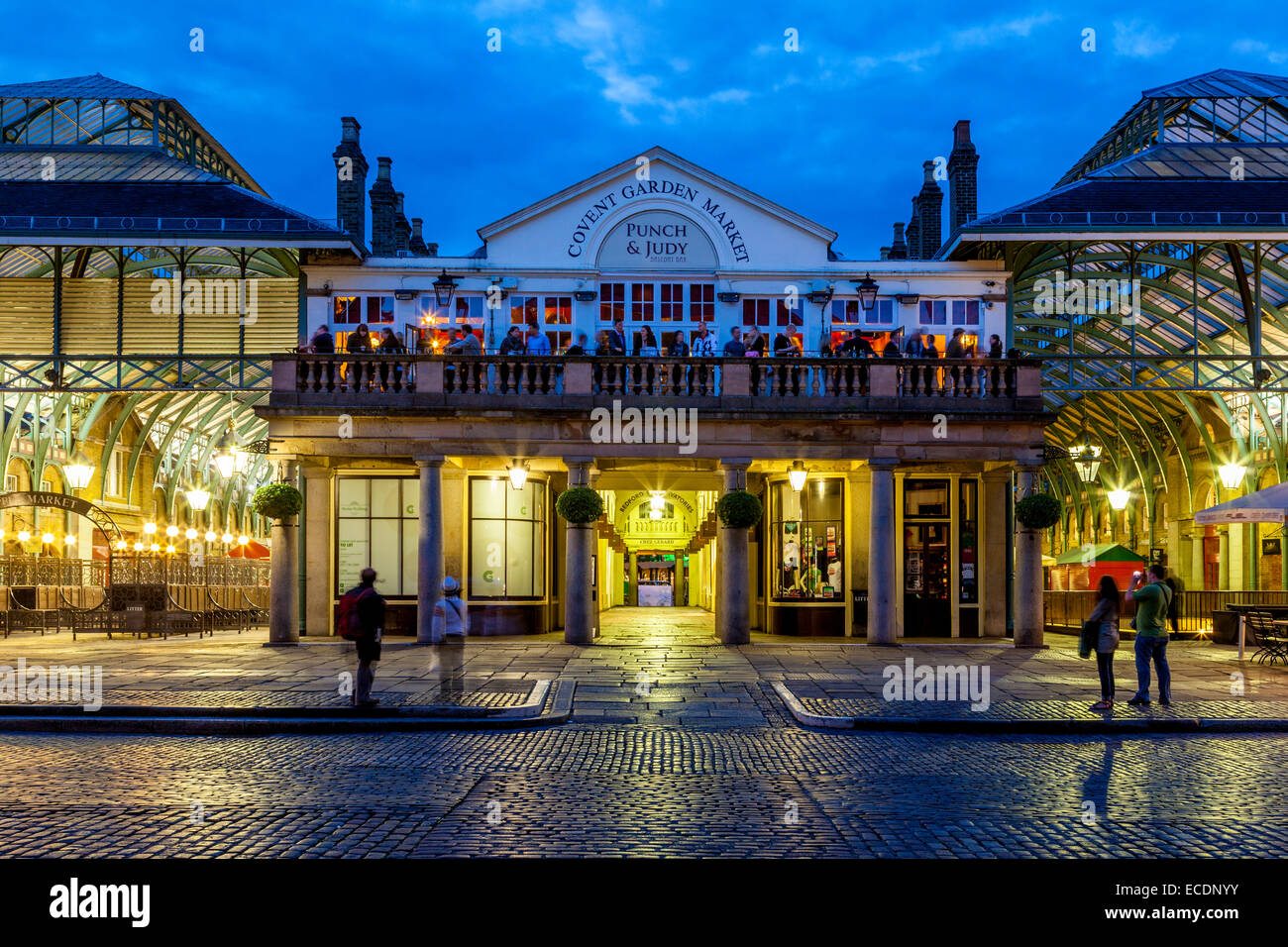 The Punch and Judy Pub, Covent Garden, London Stock Photo