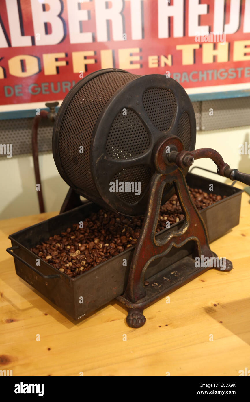 vintage coffee grinder manual Albert Heijn Museum Zaanse Schans Stock Photo