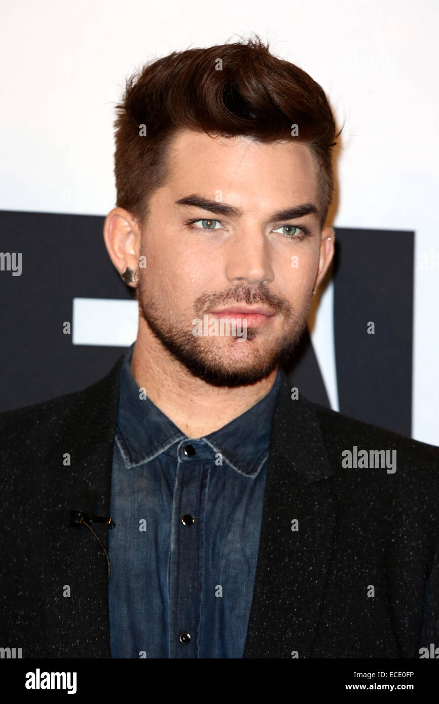 Singer adam lambert hi-res stock photography and images - Alamy