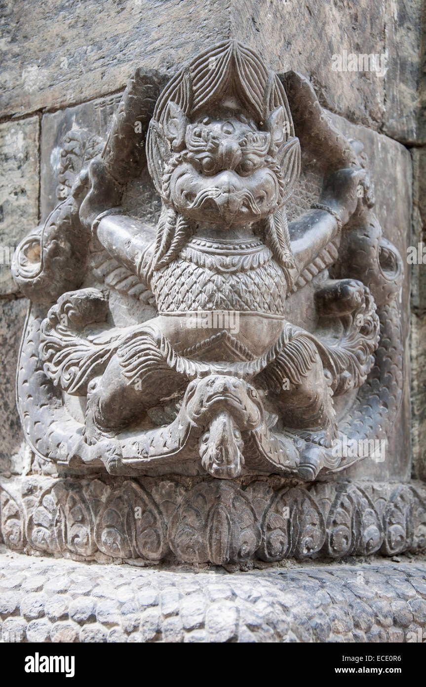 Garuda Sculpture High Resolution Stock Photography and Images Alamy