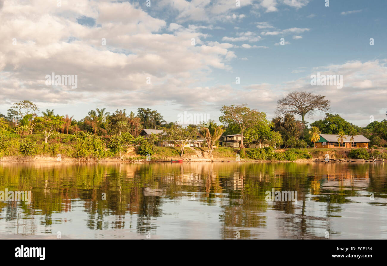 The shore of the Suriname River in Upper Suriname with the Maroon village of Dan Stock Photo