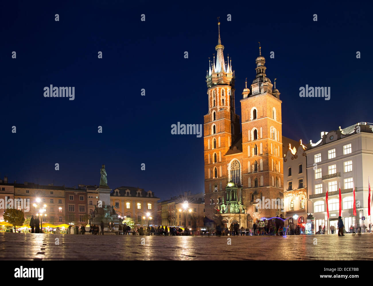 Largest squares in europe hires stock photography and images Alamy