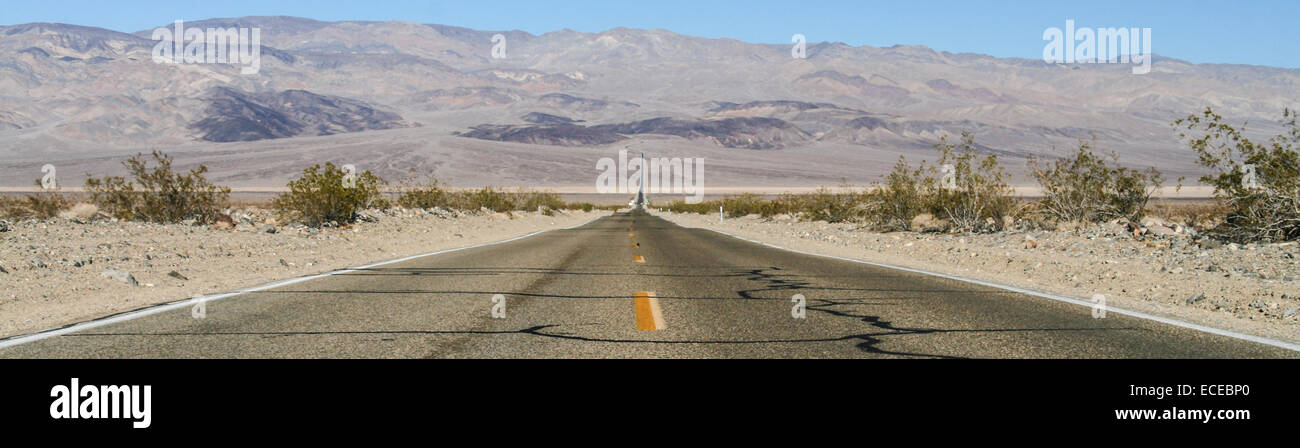 USA, California, Death valley road Stock Photo