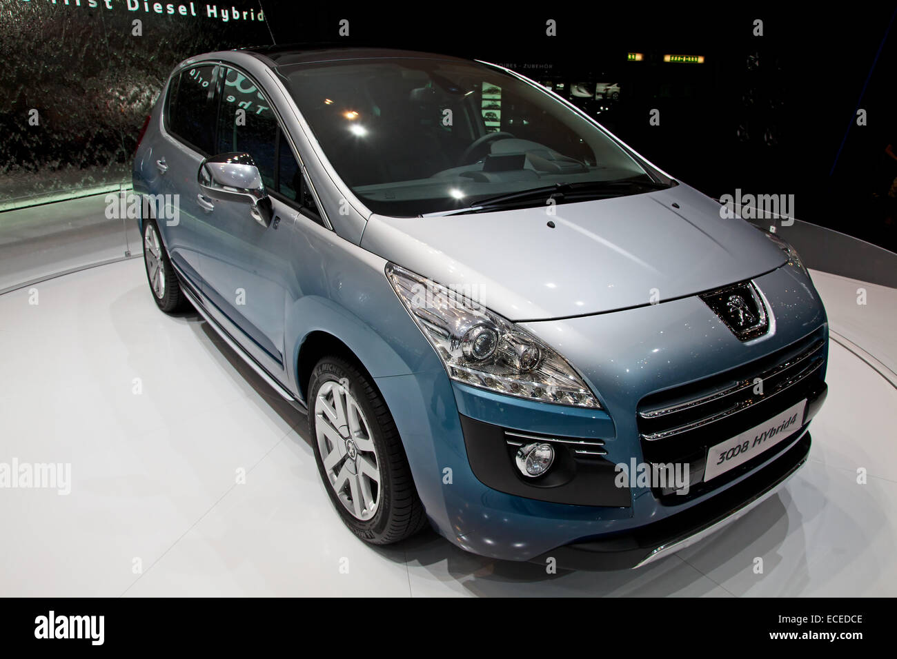 Peugeot brand make hi-res stock photography and images - Page 10