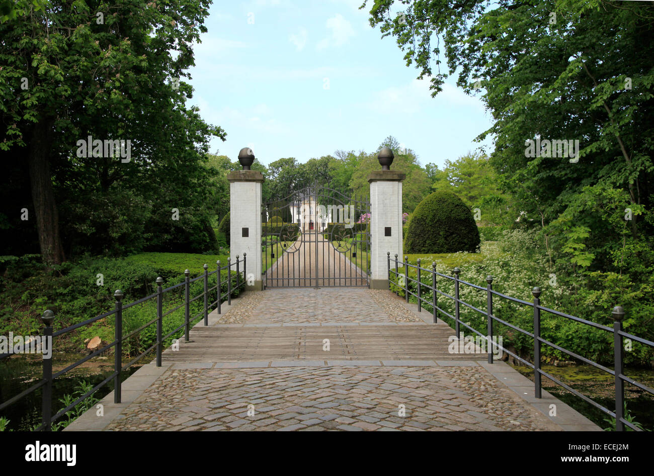 Schackenborg Castle was from 1995 to 2014 the residence of Prince Joachim of Denmark and Princess Marie, who are leading an agricultural and forestry operation. Photo: Klaus Nowottnick Date: May 27, 2012 Stock Photo