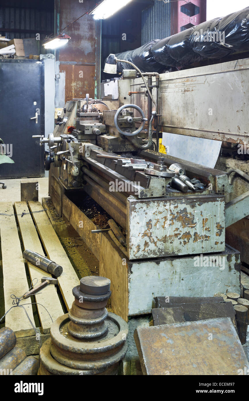 Old turning shop interior hi res stock photography and images Alamy