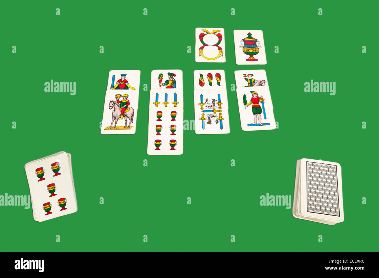 Card game of solitaire hi-res stock photography and images - Alamy