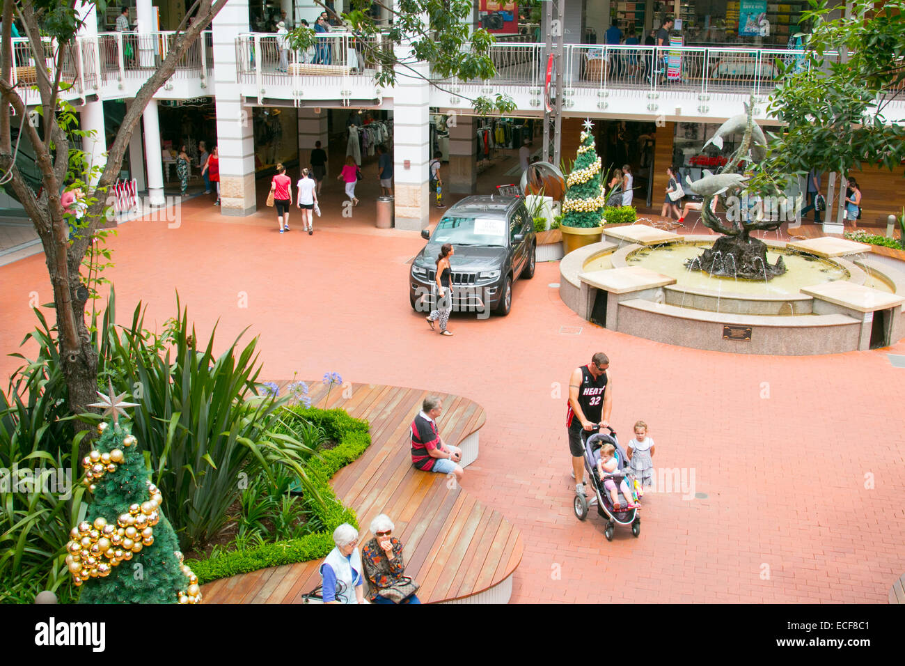 Warringah mall hires stock photography and images Alamy