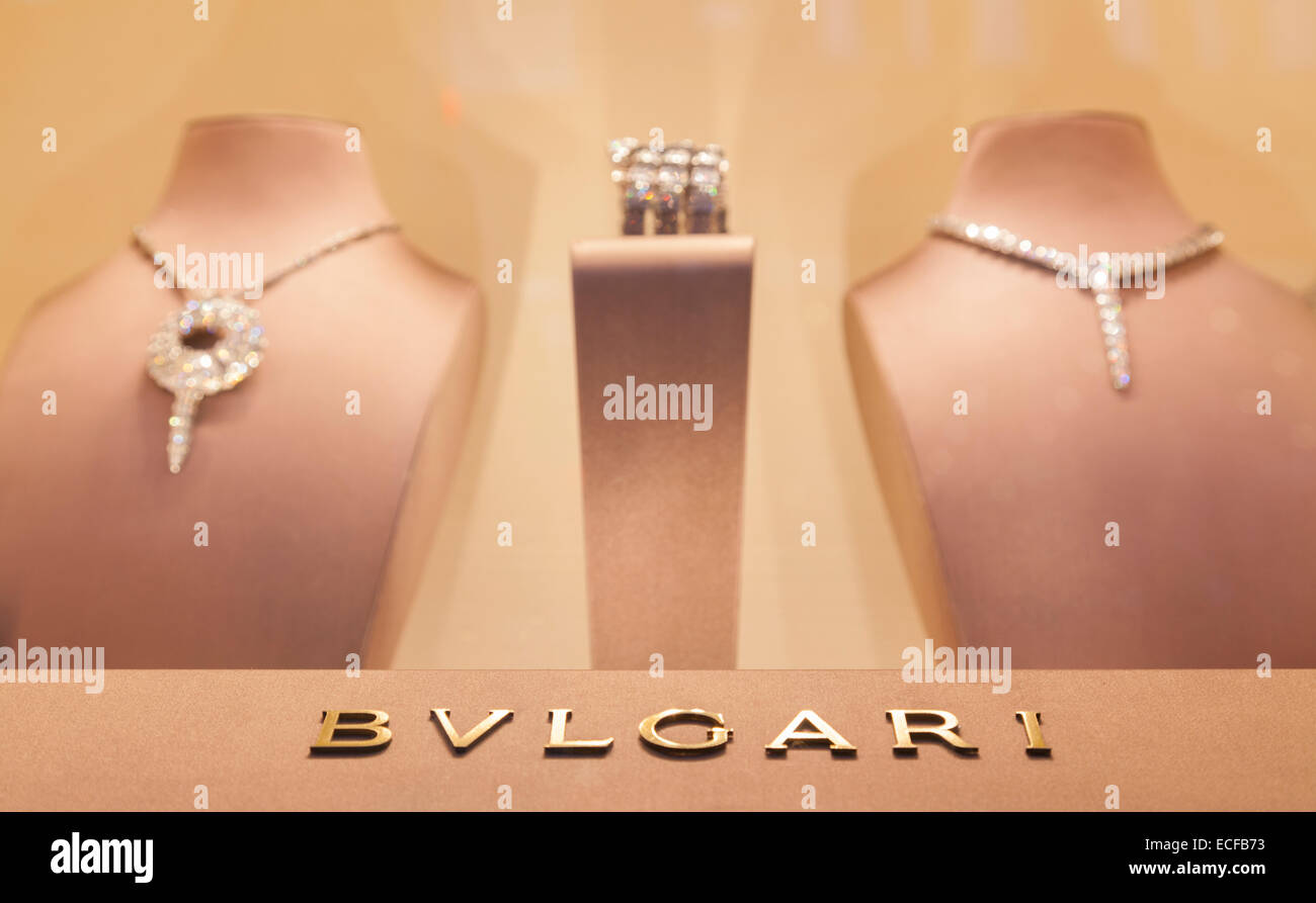 Jewelry bulgari hi-res stock photography and images - Alamy