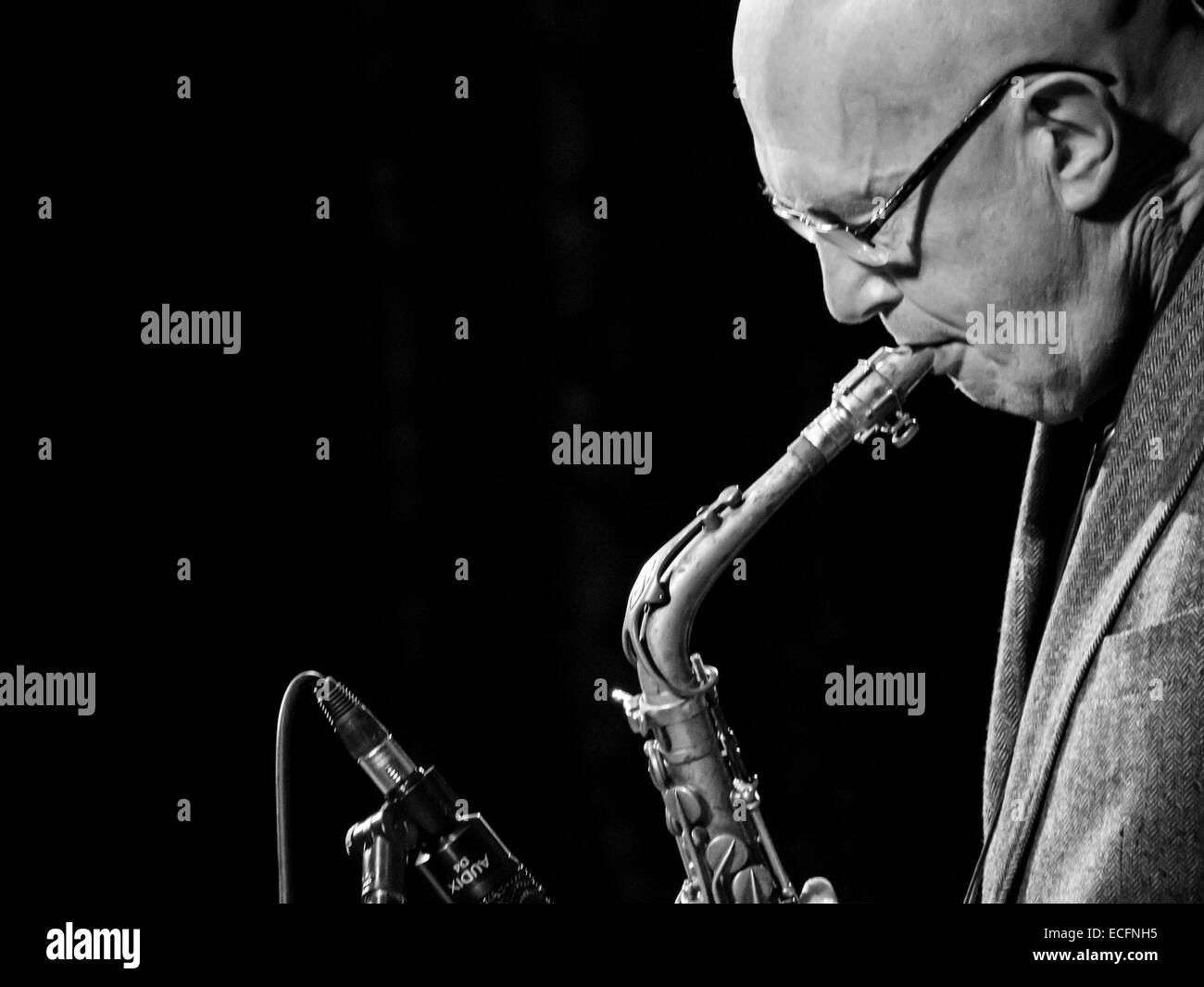 Kiev, Ukraine. 13th Dec, 2014. Steve Houben Saxes&flute Stewe