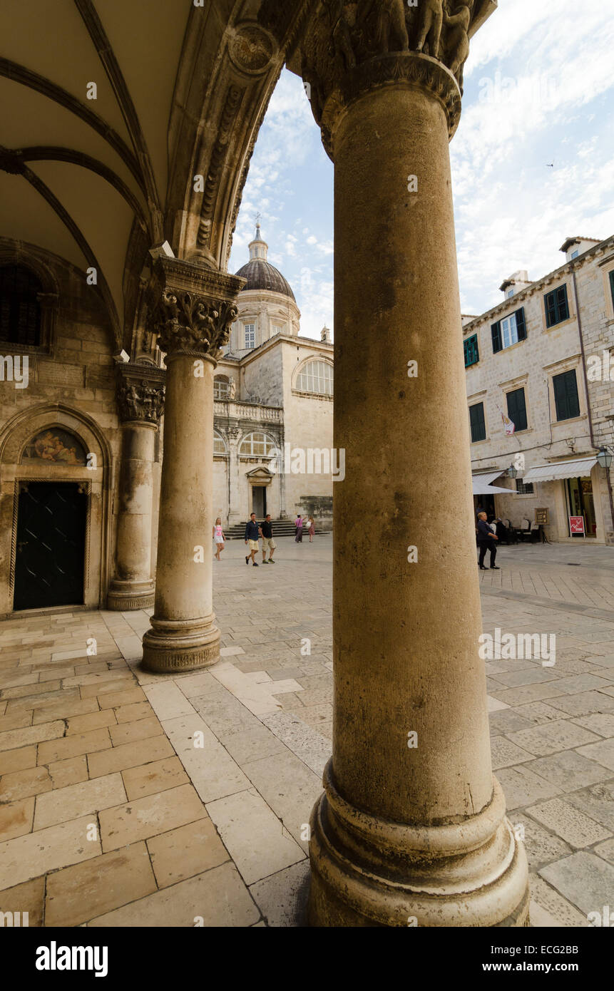 Rector Style The architecture of the Rector's Palace is a mix of late Gothic and ...