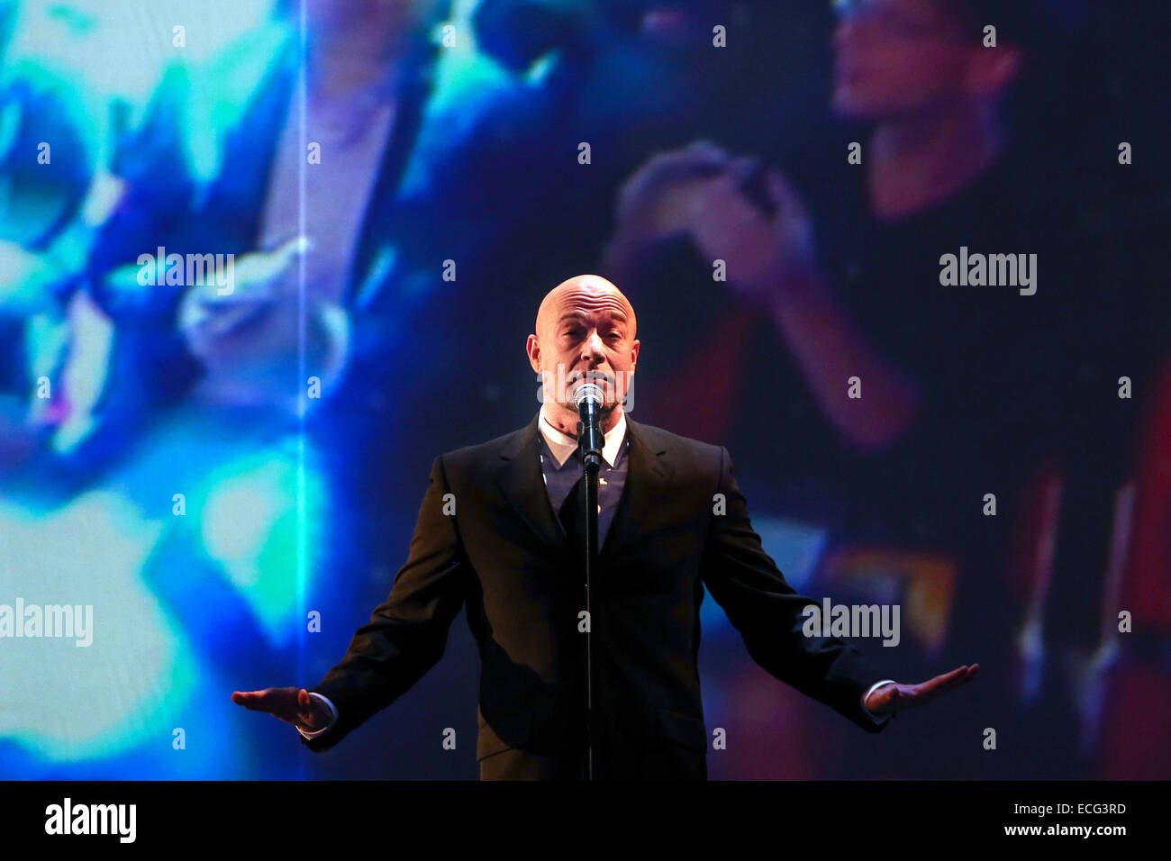 Nuremberg, Germany. 13th Dec, 2014. The singer of the band 'Unheilig', 'Der Graf', performs on stage during the final edition of the German television game show 'Wetten, dass.?' (Wanna bet.?), aired on public broadaster ZDF, in Nuremberg, Germany, 13 December 2014. Germany's longtime television game show is now off air after 34 years. Photo: David Ebener/dpa/Alamy Live News Stock Photo