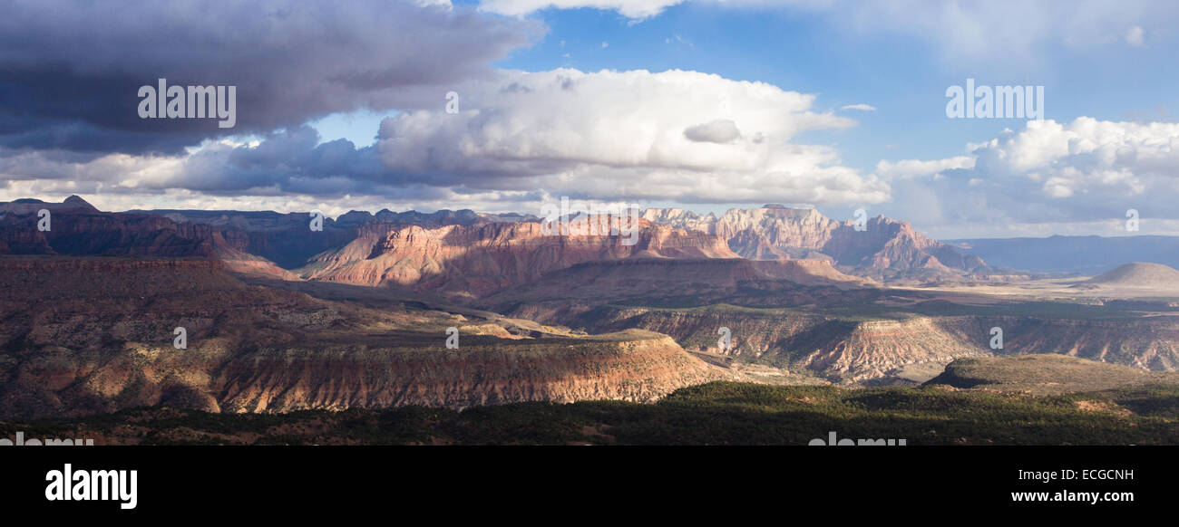 Jagged Edges Stock Photos & Jagged Edges Stock Images Alamy