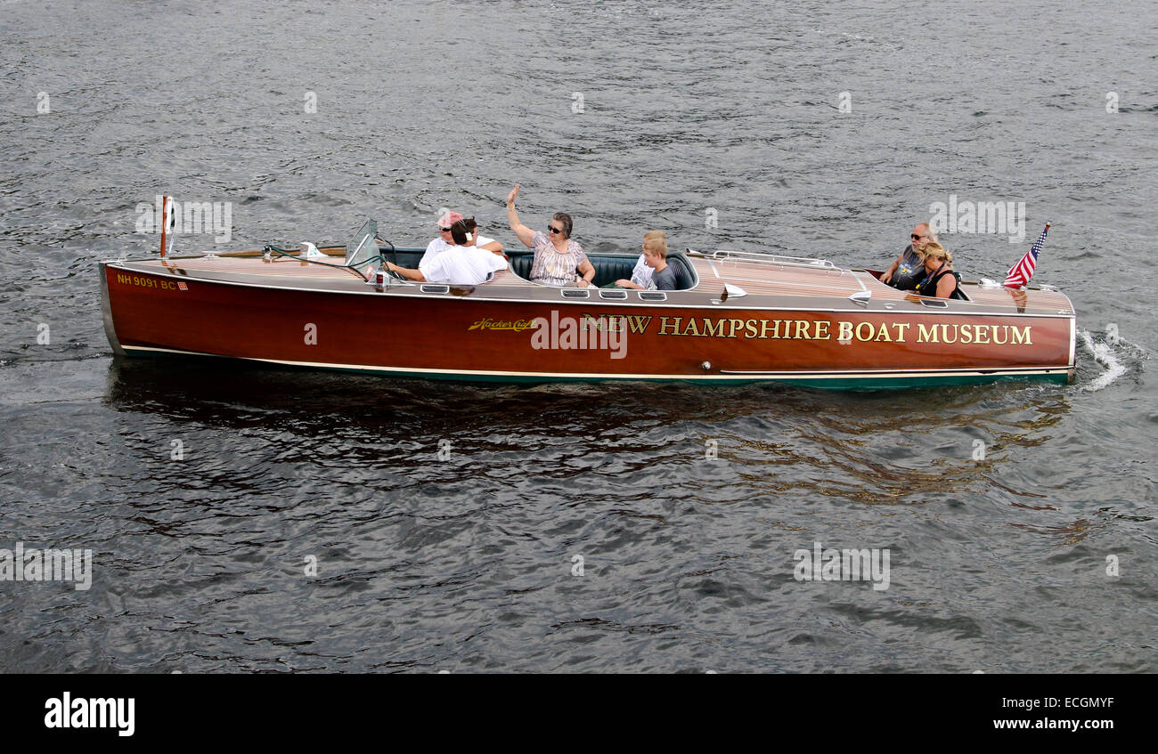 New Hampshire Boat Museum USA America. Excursion tour. Lake