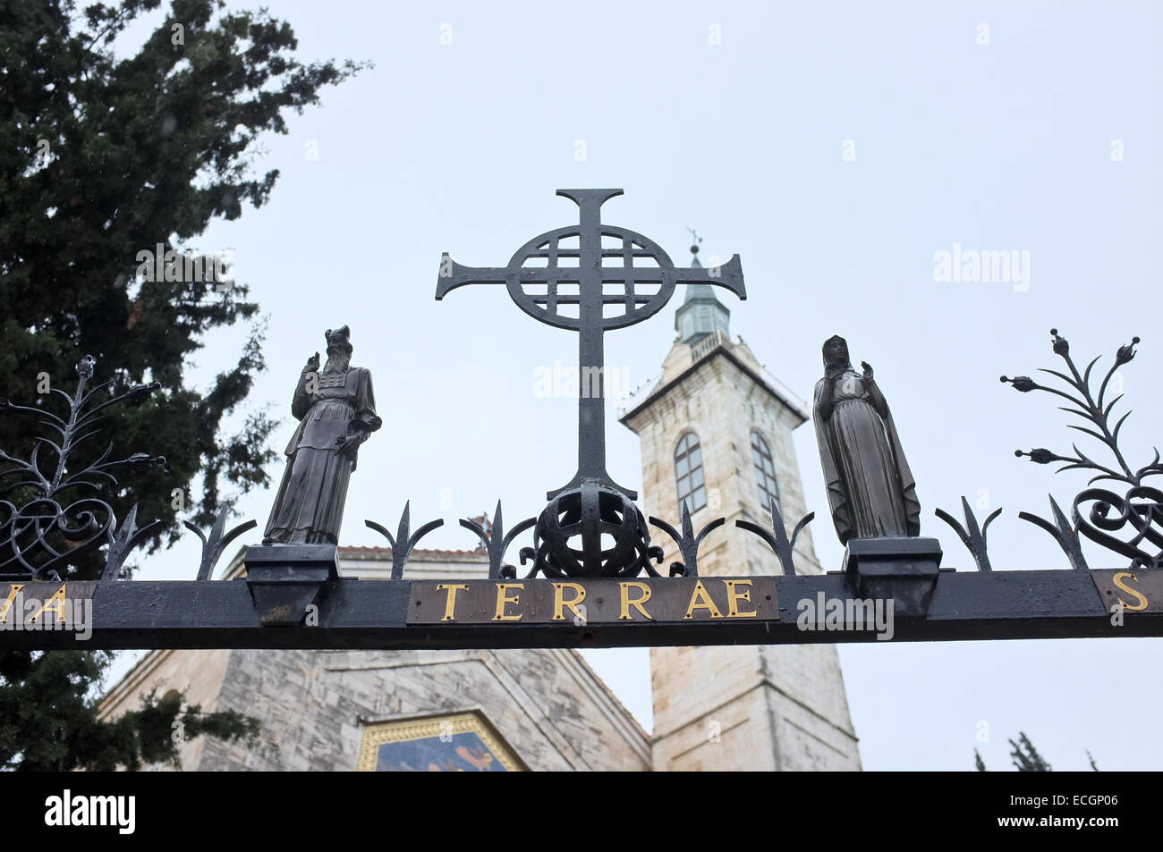 Jerusalem, Israel. 14th December, 2014. An exterior view of the Church of the Visitation in Ein Karem, on the outskirts of Jerusalem, which commemorates the visit paid by the Virgin Mary, the mother of Jesus, to Elizabeth, the mother of John the Baptist (Luke 1:39-56). Traditionally this is the site where Mary recited her song of praise, the Magnificat. Credit:  Nir Alon/Alamy Live News Stock Photo