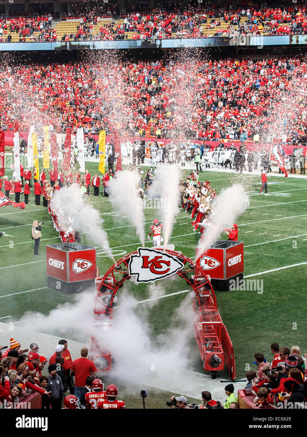 Arrowhead stadium hi-res stock photography and images - Alamy