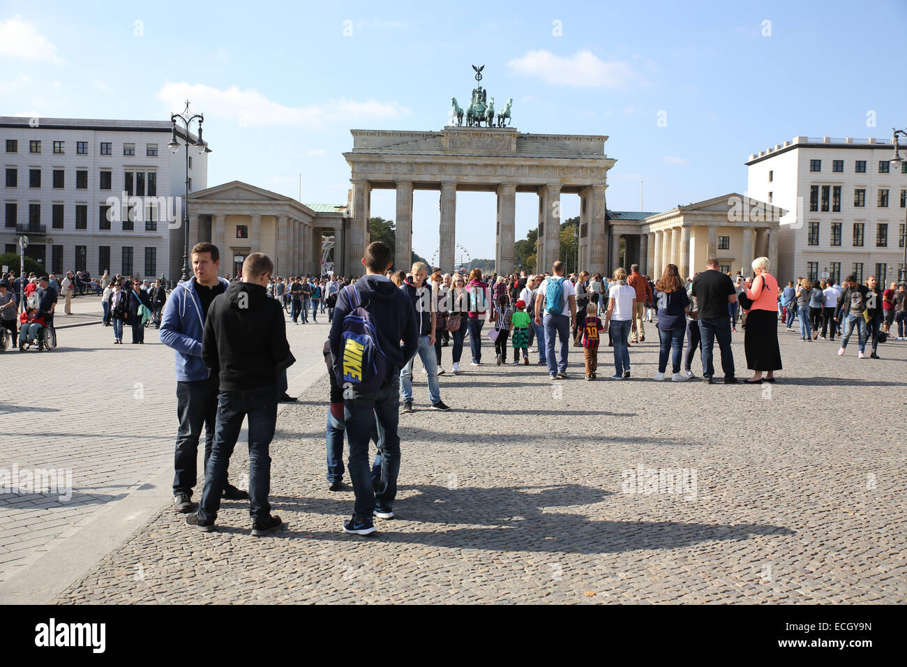 Brandenburg Gate neoclassical triumphal arch Berlin tourists people ...