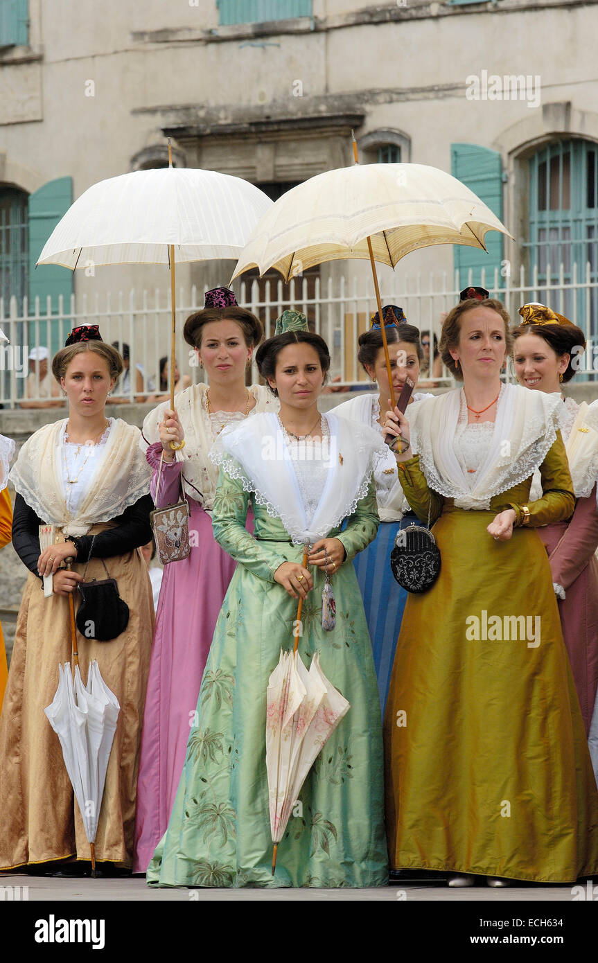 Arlésiennes, Fete du Costume, Arles, Bouches du Rhone, Provence, France,  Europe Stock Photo - Alamy