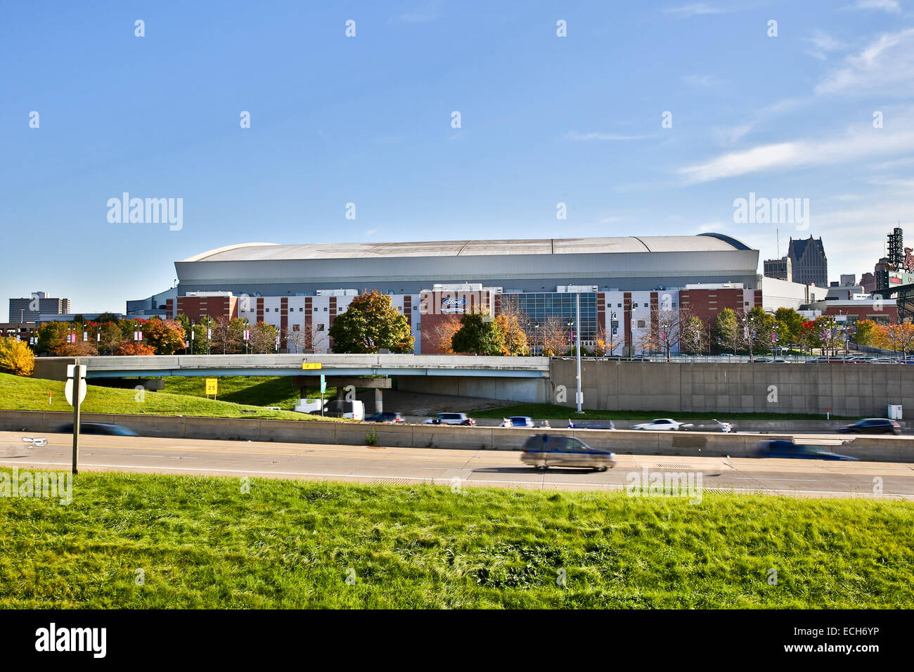 99 Ford Field Detroit Images, Stock Photos & Vectors