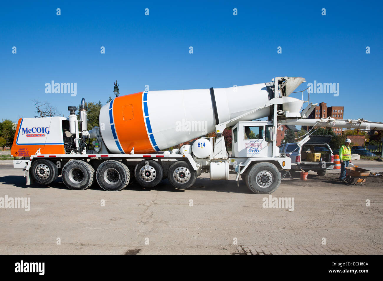 Phoenix Front Discharge Concrete Mixer on the M1 Rail streetcar
