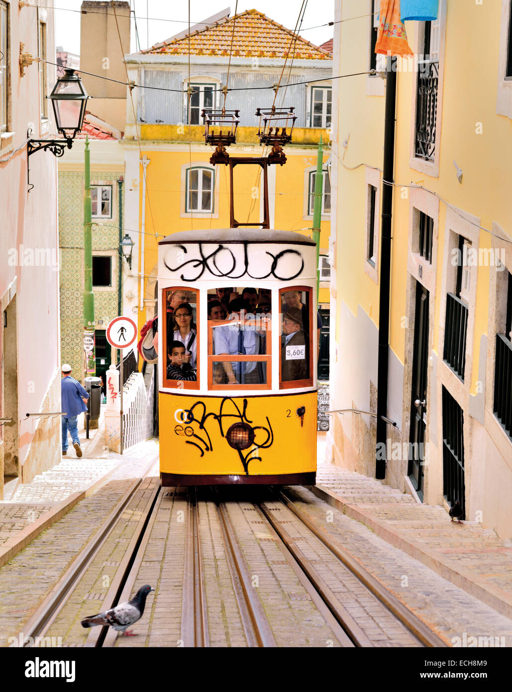 Portugal, Lisbon: Historic streetcar elevator Elevador da Bica Stock Photo