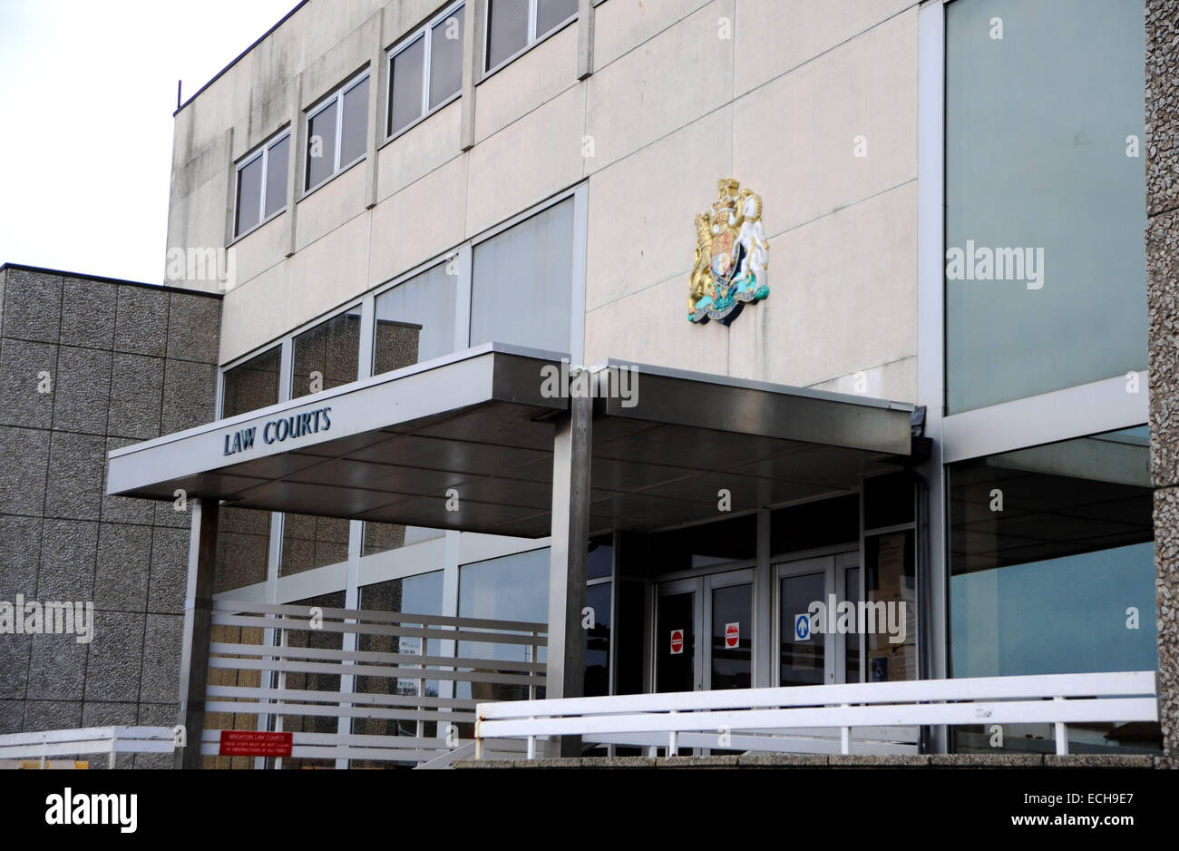 Brighton Law Courts in Edward Street Sussex UK Stock Photo Alamy
