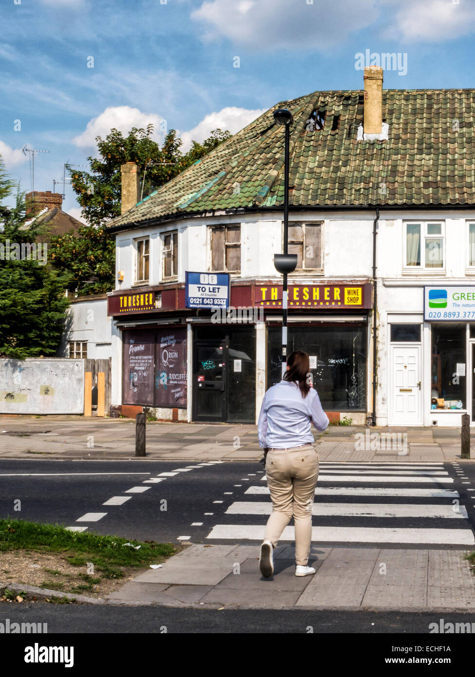 Whitton, Twickenham Burnt out, fire damaged Threshers wine shop and